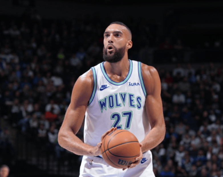 开云网址-戈贝尔唐斯森林狼戈贝尔是蓝领球员吗